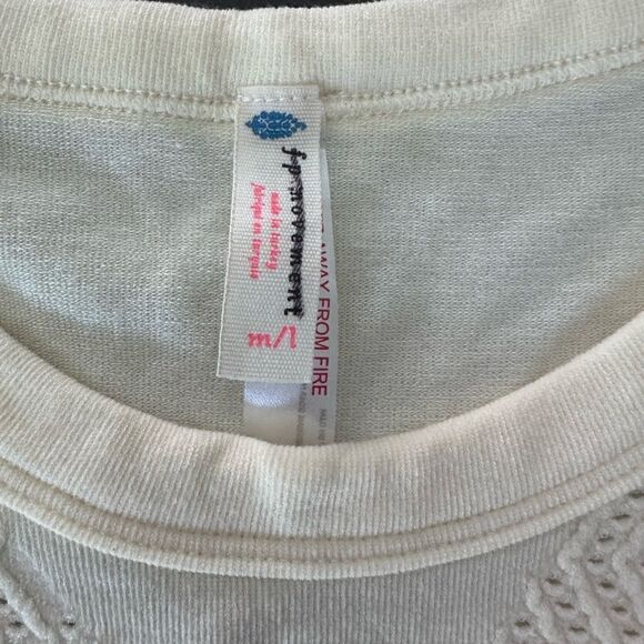 Free People / FP Movement Top - Picture 2 of 3